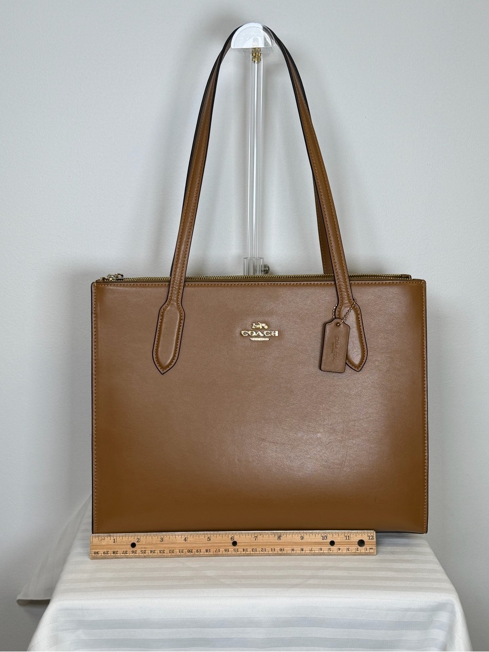 Coach ‘Nina’ Carryall Tote Light Saddle Brown Leather - Picture 15 of 17
